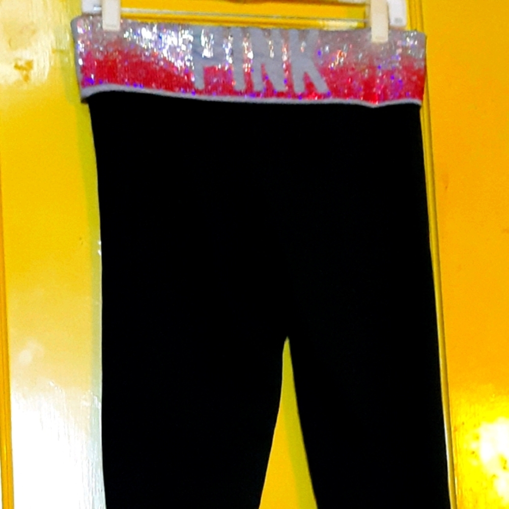 VS Pink brand leggings